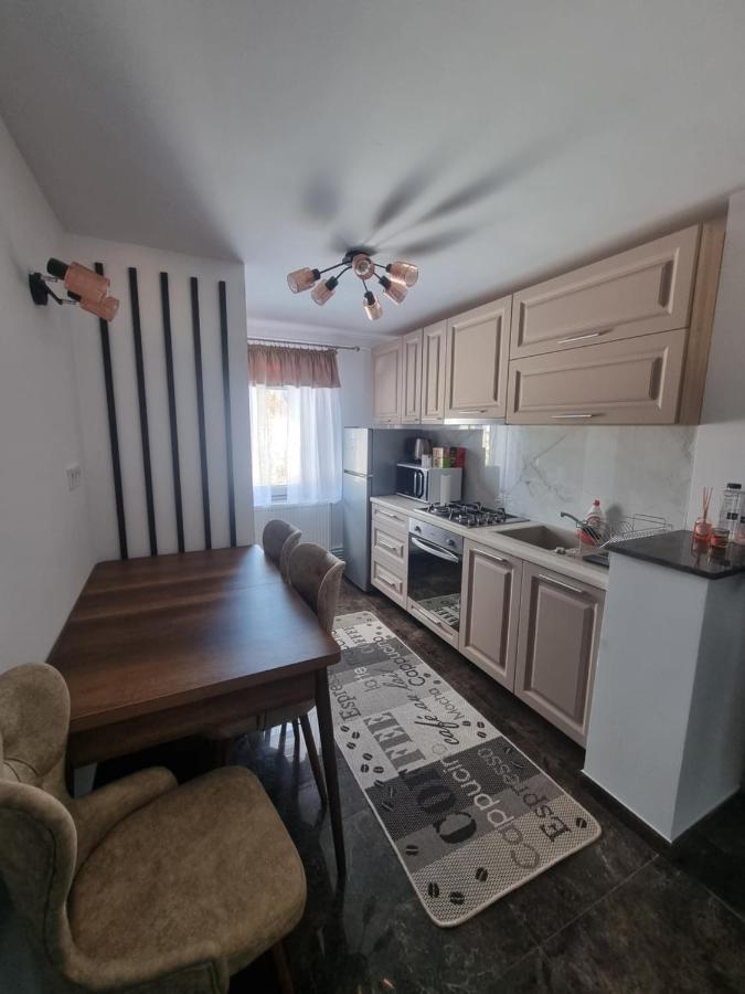 Apartament Eve Кымпулунг-Молдовенеск Экстерьер фото